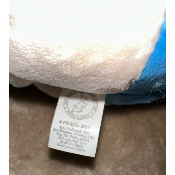 New Kids Preferred  Cuddle Pal Peter Rabbit Teether Rattle Toy Crinkle Ears Chew - Picture 5 of 6